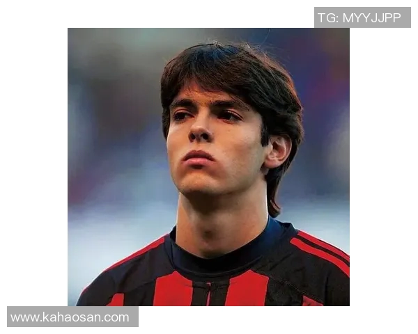 卡通足球明星彩绘头像的创意设计与个性化表达探索